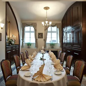 Great Polonia Old Town מלון דירות